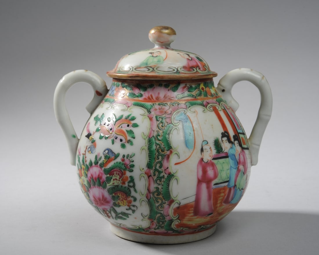 19th C. Chinese Rose Medallion Covered Sugar (1 of 7)