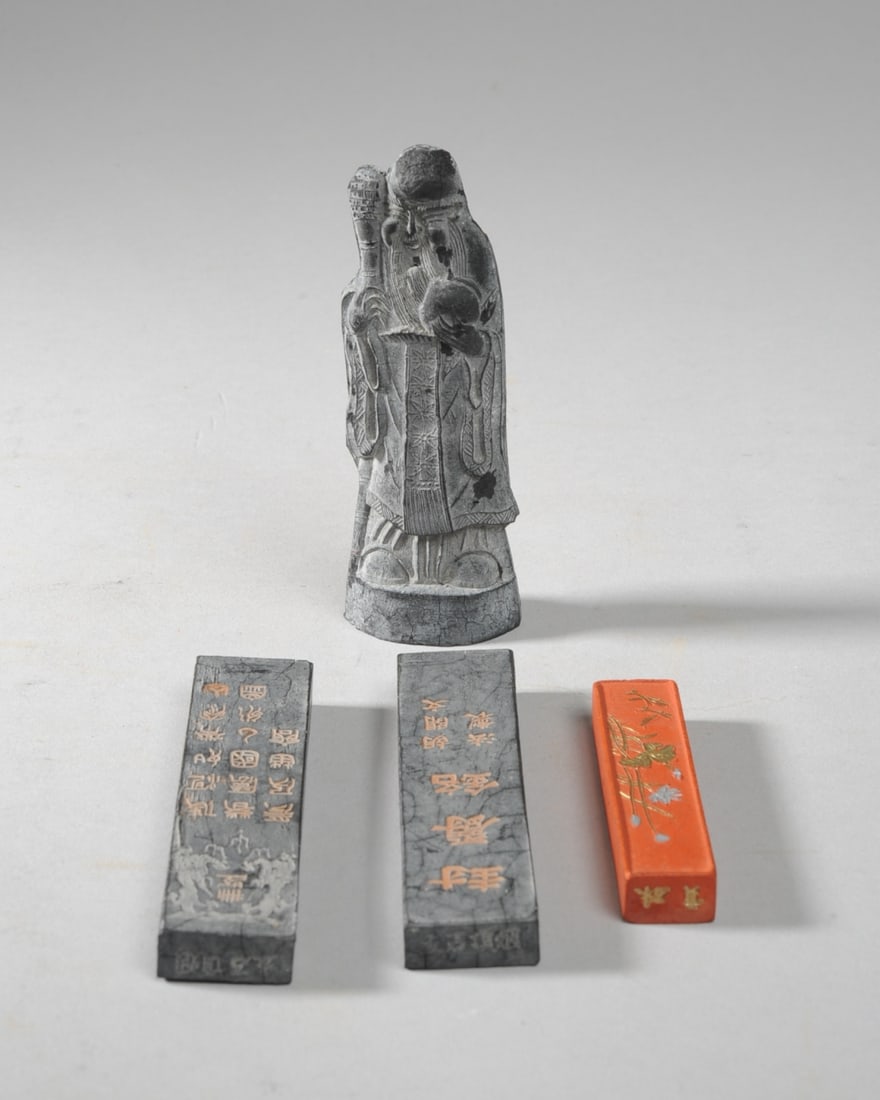 Vintage or Antique Chinese Ink Sticks, Hu Kaiwen (1 of 4)