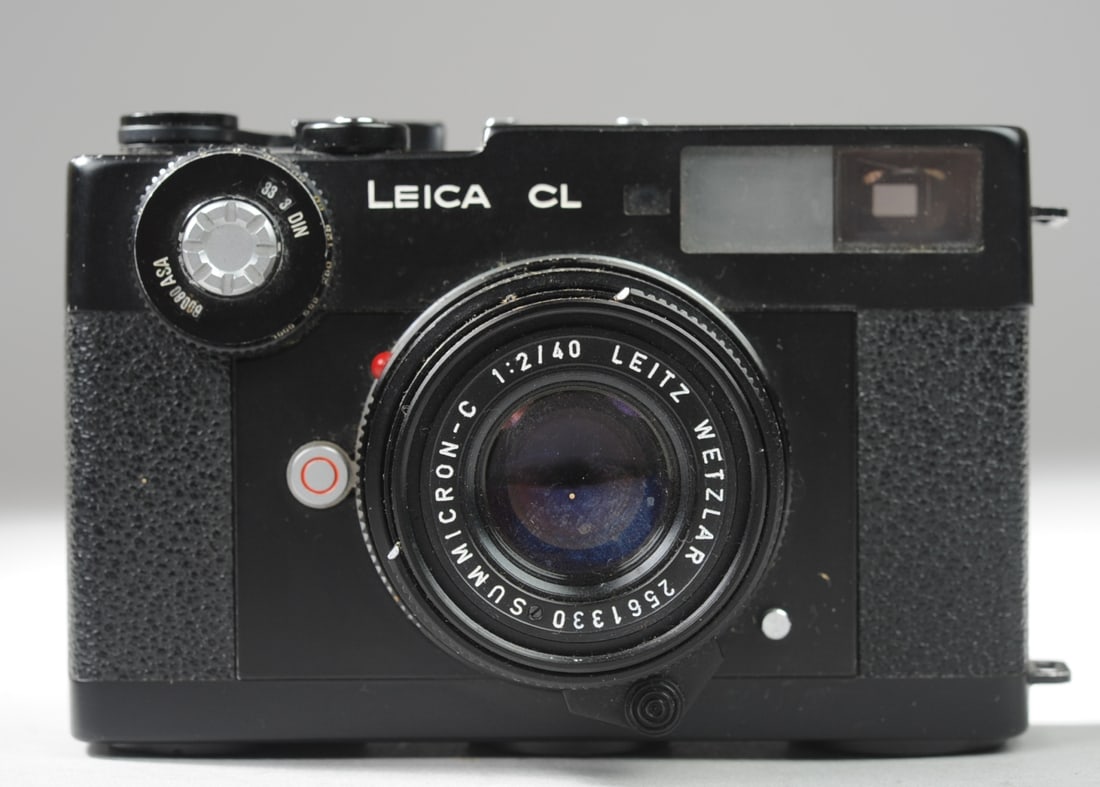 Leica CL 35mm Rangefinder Camera (1 of 6)