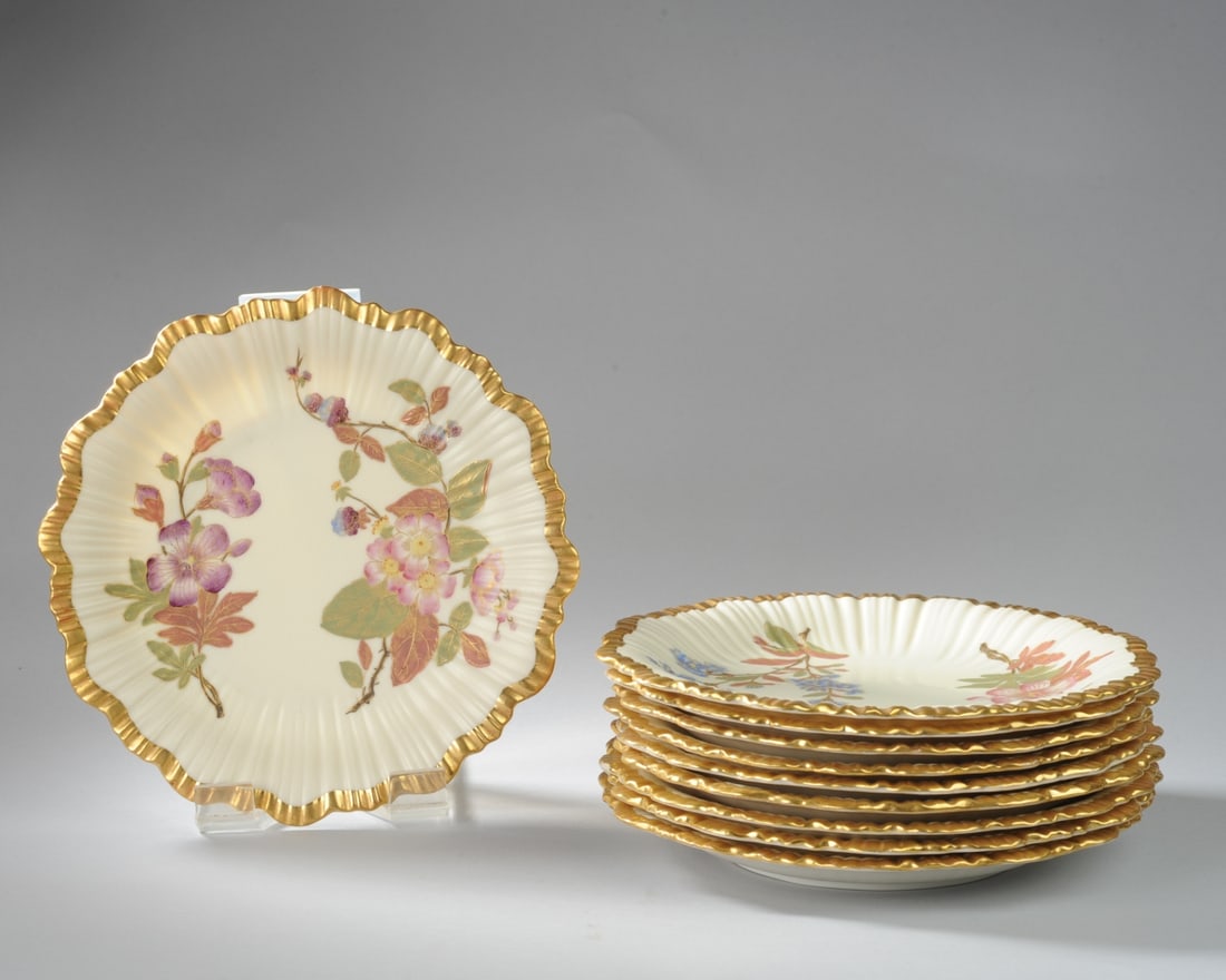 10 Royal Worcester Porcelain Floral Plates (1 of 8)