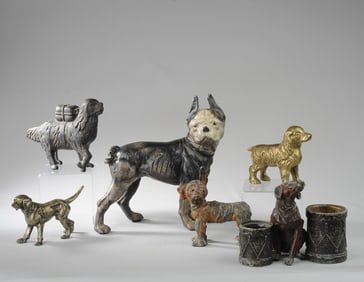Cast Iron / Metals Dog Lot