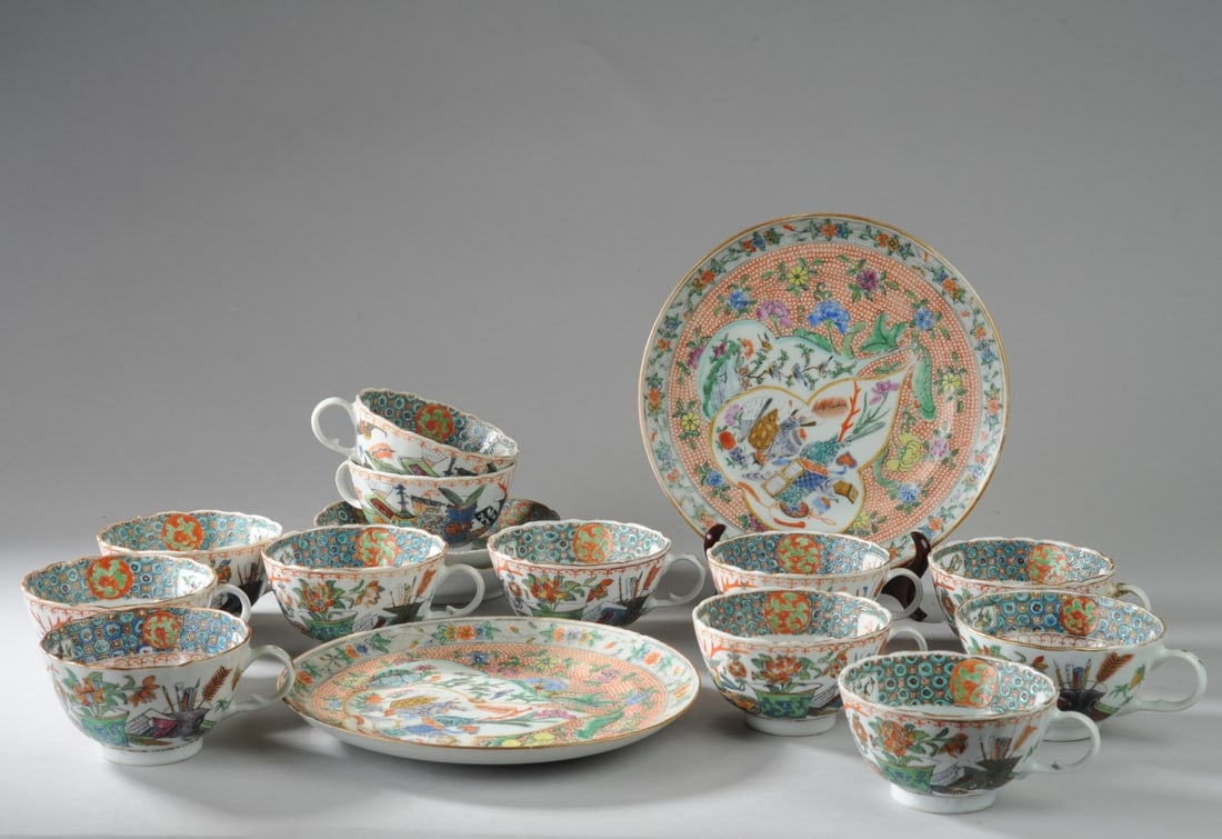 19th C. Chinese Export Porcelain Lot (1 of 15)