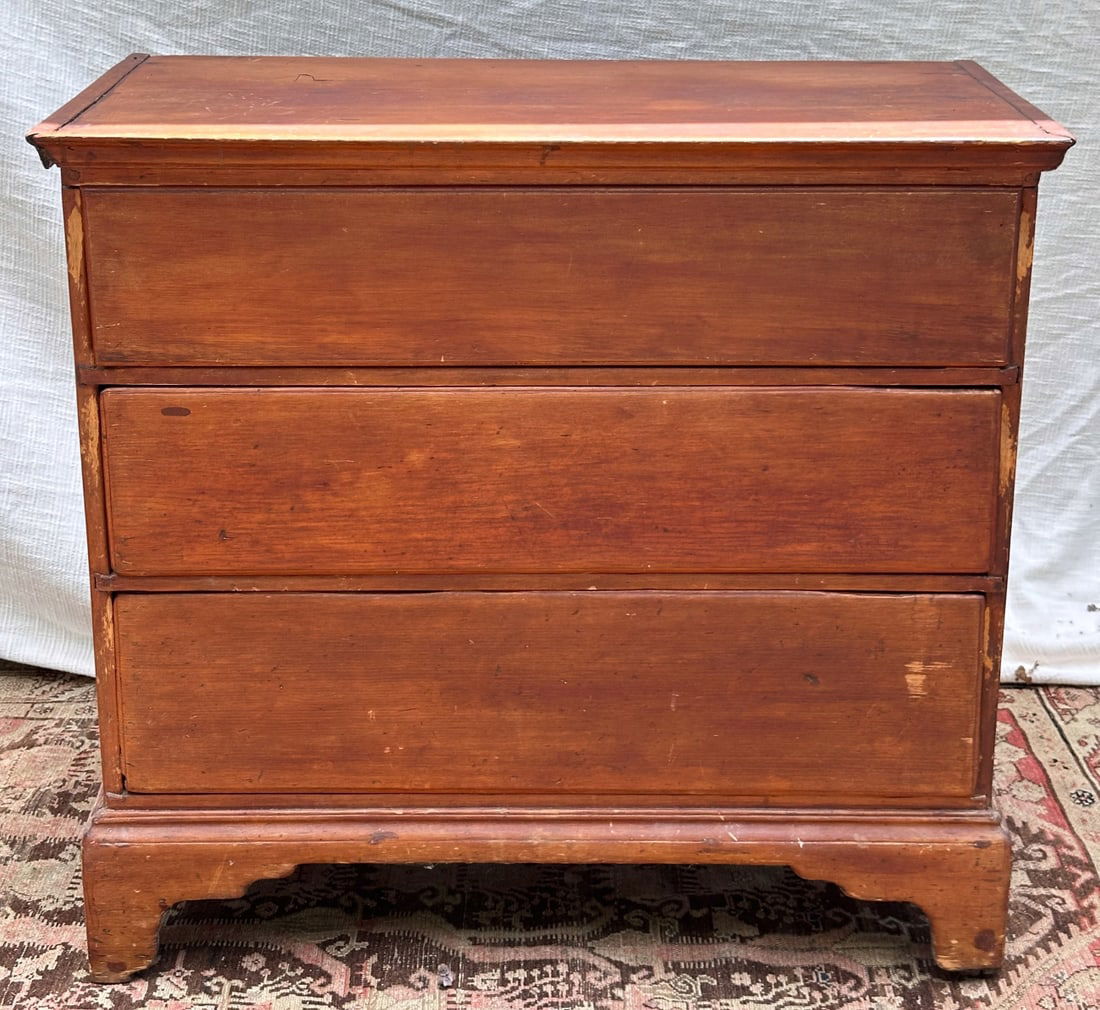 Antique Country Chippendale Chest (1 of 8)