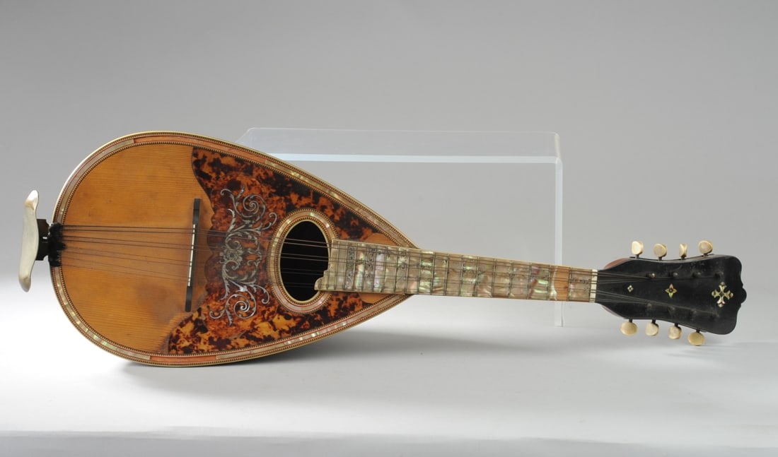 Antique Washburn Mandolin (1 of 7)