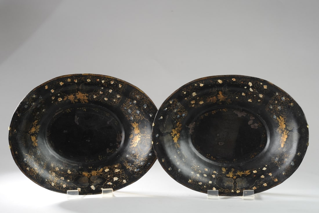 Pair 19th C. Japanned / Tole Bread Baskets (1 of 6)