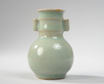 Chinese Southern Song (?) Guan Ware Celadon Vase