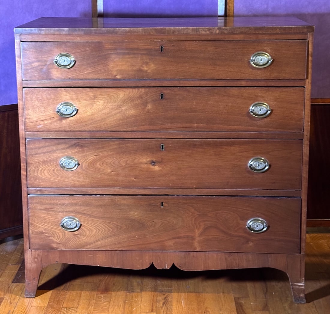 Early 19th C. Mid Atlantic Chest of Drawers (1 of 10)