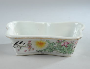 Chinese Republic Famille Rose Bonsai Planter