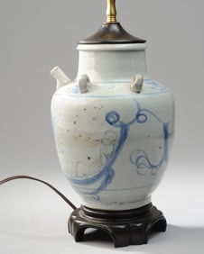 Antique Chinese Blue & White Dragon Pot Lamp