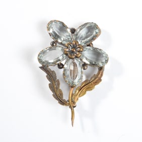 10K Gold Aquamarine Flower Pin