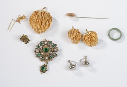 Costume Jewelry Mixed Grouping
