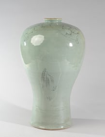 Large Korean Celadon Meiping Vase