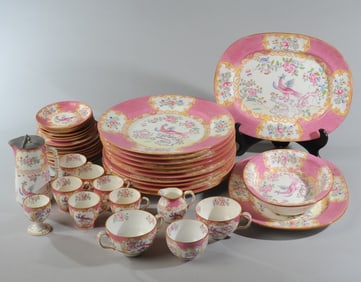 39 pcs. Mintons Pink Cockatrice Porcelain
