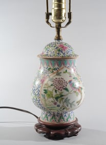 Chinese Famille Rose Lamp