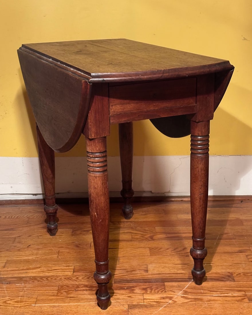 Antique American Black Walnut Breakfast Table (1 of 4)