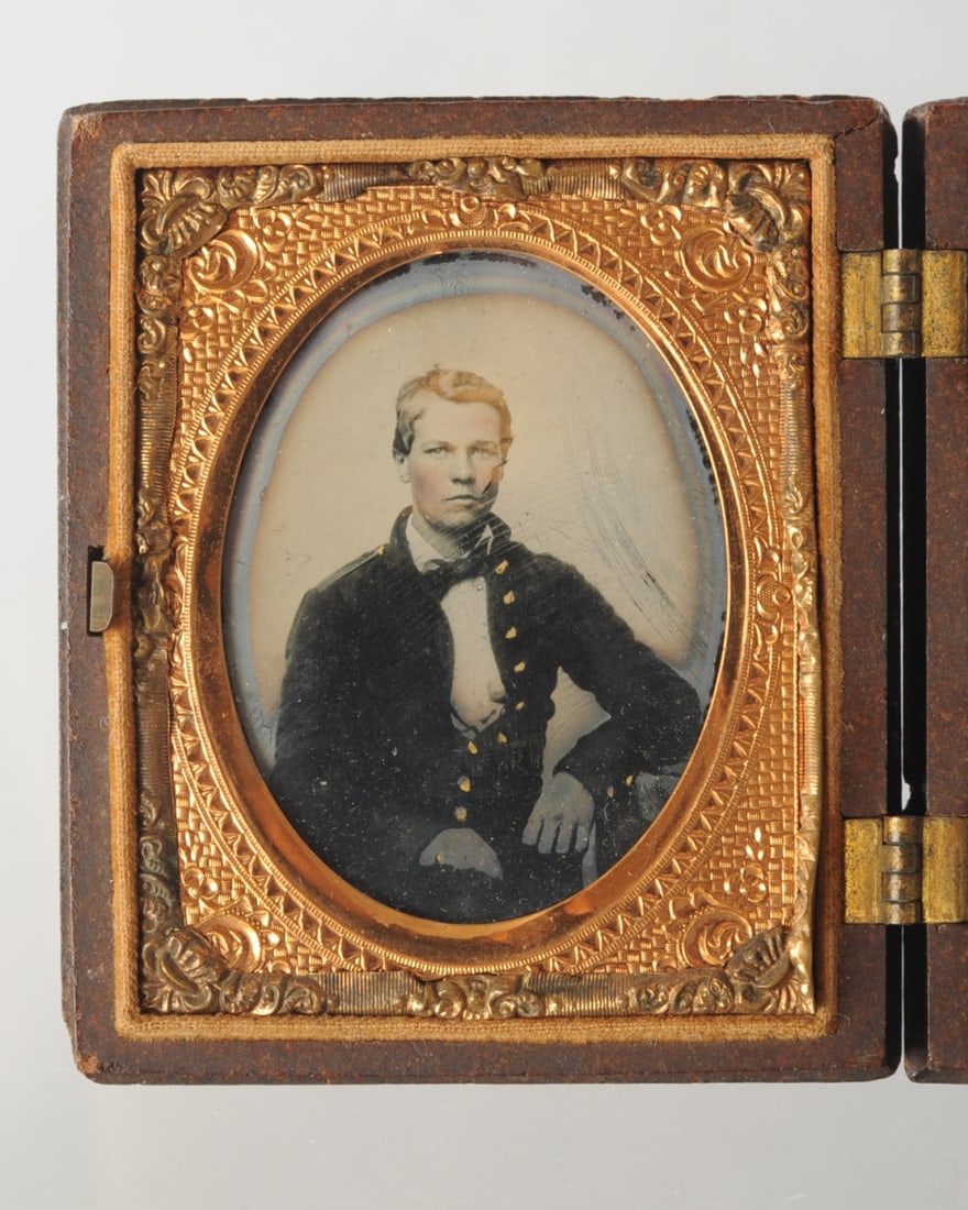 Civil War Era Ambrotype Portrait of Man in Uniform (1 of 4)