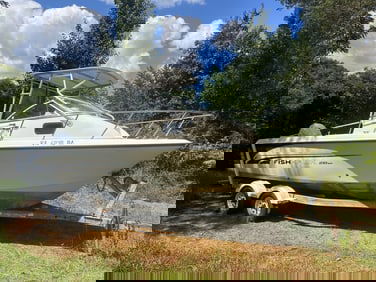 Fish Hawk 210 Walkaround Boat with Trailer