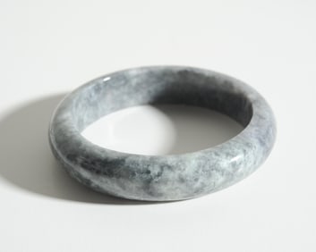 Chinese Carved Jadeite Bangle Bracelet