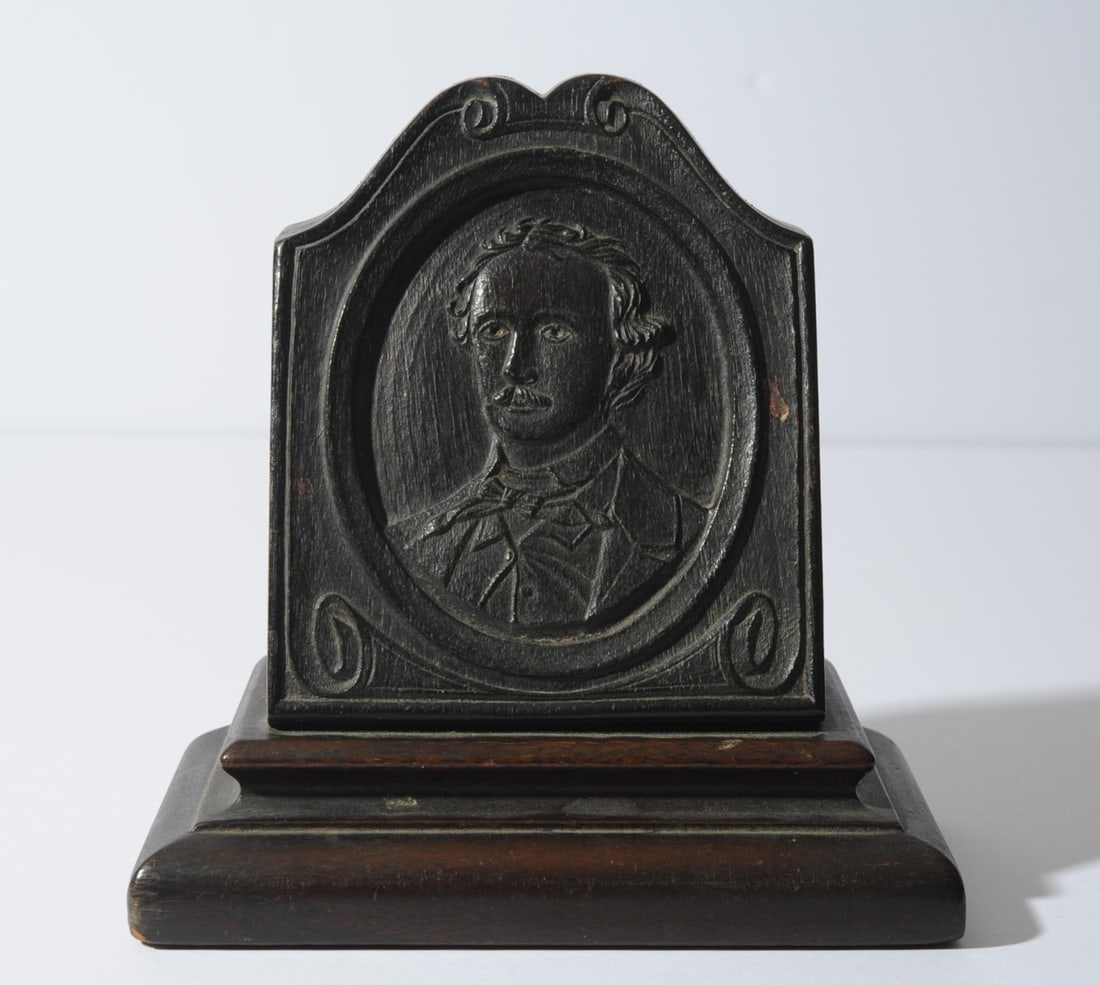Edgar Allan Poe Bookend (1 of 6)
