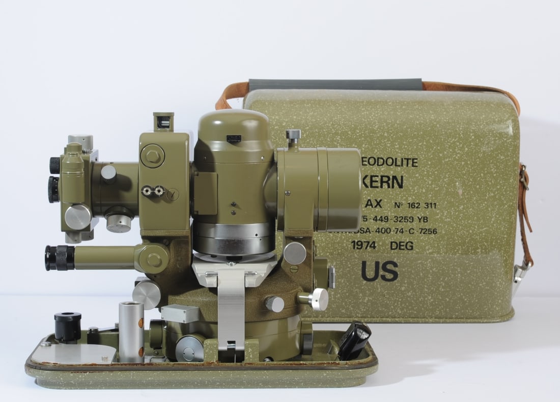 Kern Swiss DKM3-AX Theodolite, U.S. Contract, 1974 (1 of 8)