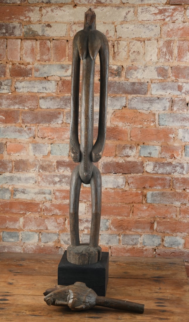 Senufo Rhythm Pounder: Broken in two major parts. Approx. 55" x 6" x 6". Our primary recommendation is to arrange shipping yourself using Blue Ridge Pack & Ship. Most bidders find this is the most economical route. Simply r