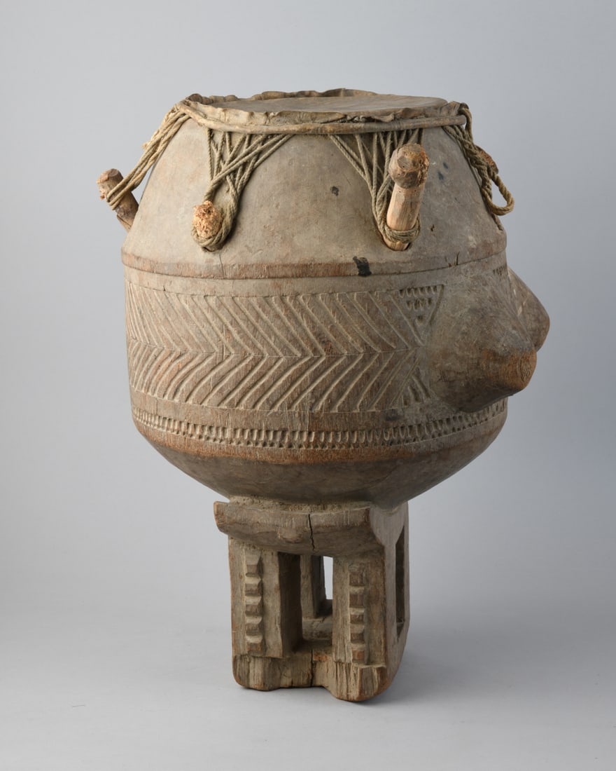 Fante Drum on Stool - 12