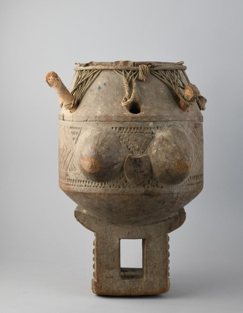 Fante Drum on Stool (1 of 14)