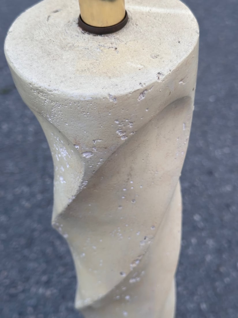 Twisted Plaster Floor Lamp - 6