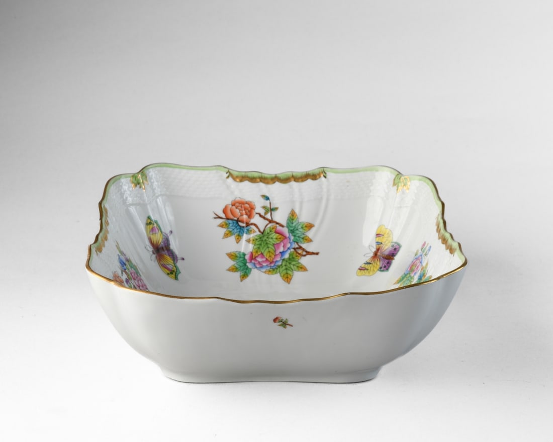 Herend Porcelain Bowl / Serving Dish (1 of 6)