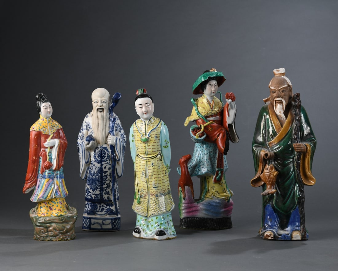 Five Chinese Export Porcelain Figures (1 of 4)