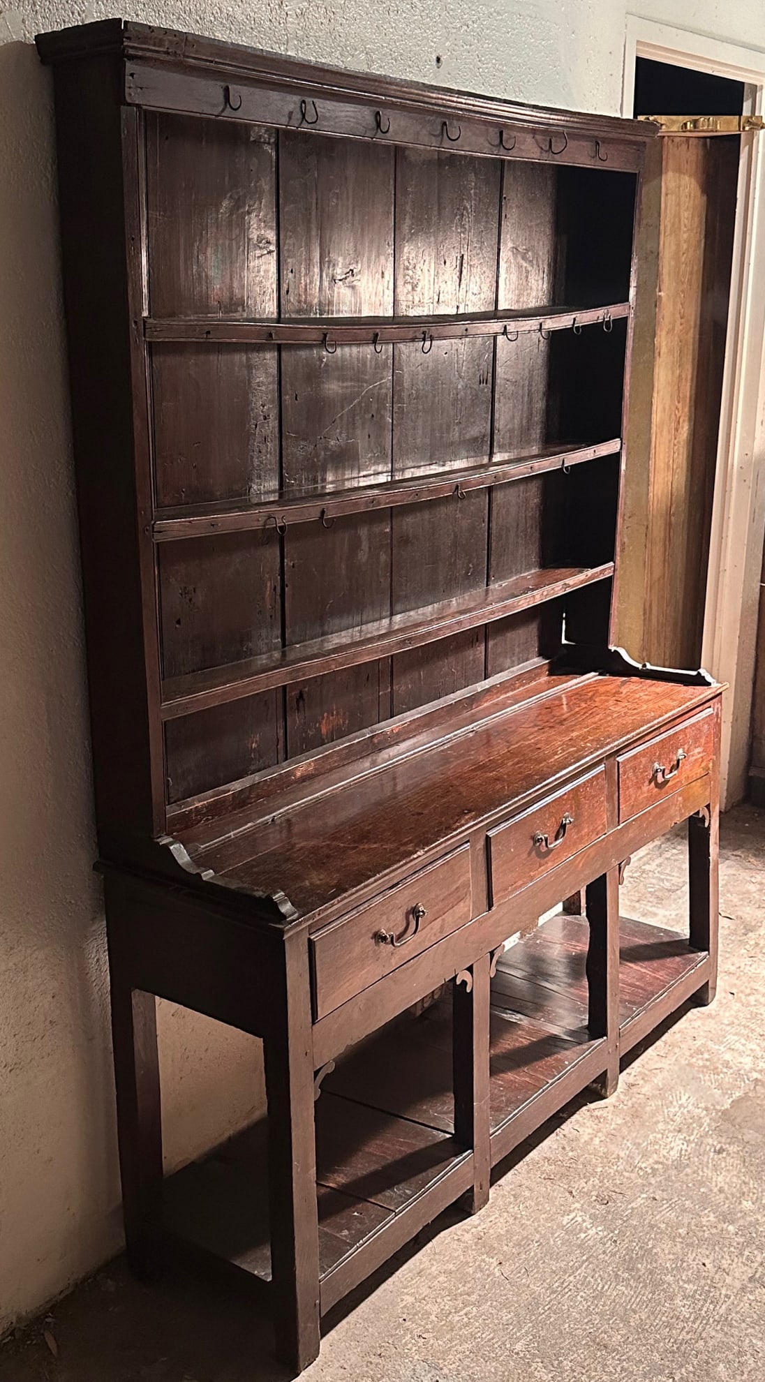 18th C. Oak Welsh Cupboard with Open Rack (1 of 6)