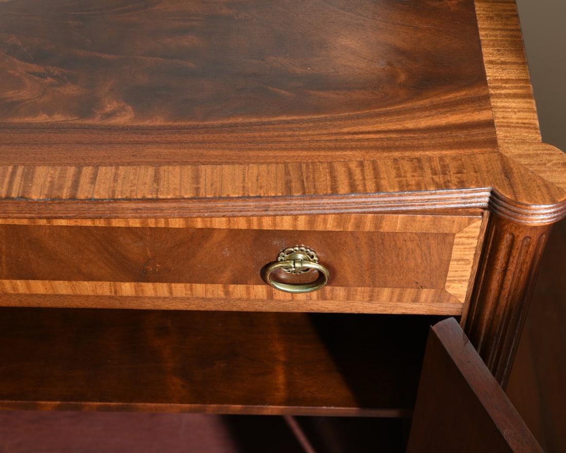 20th C. Hepplewhite Style Server - 2
