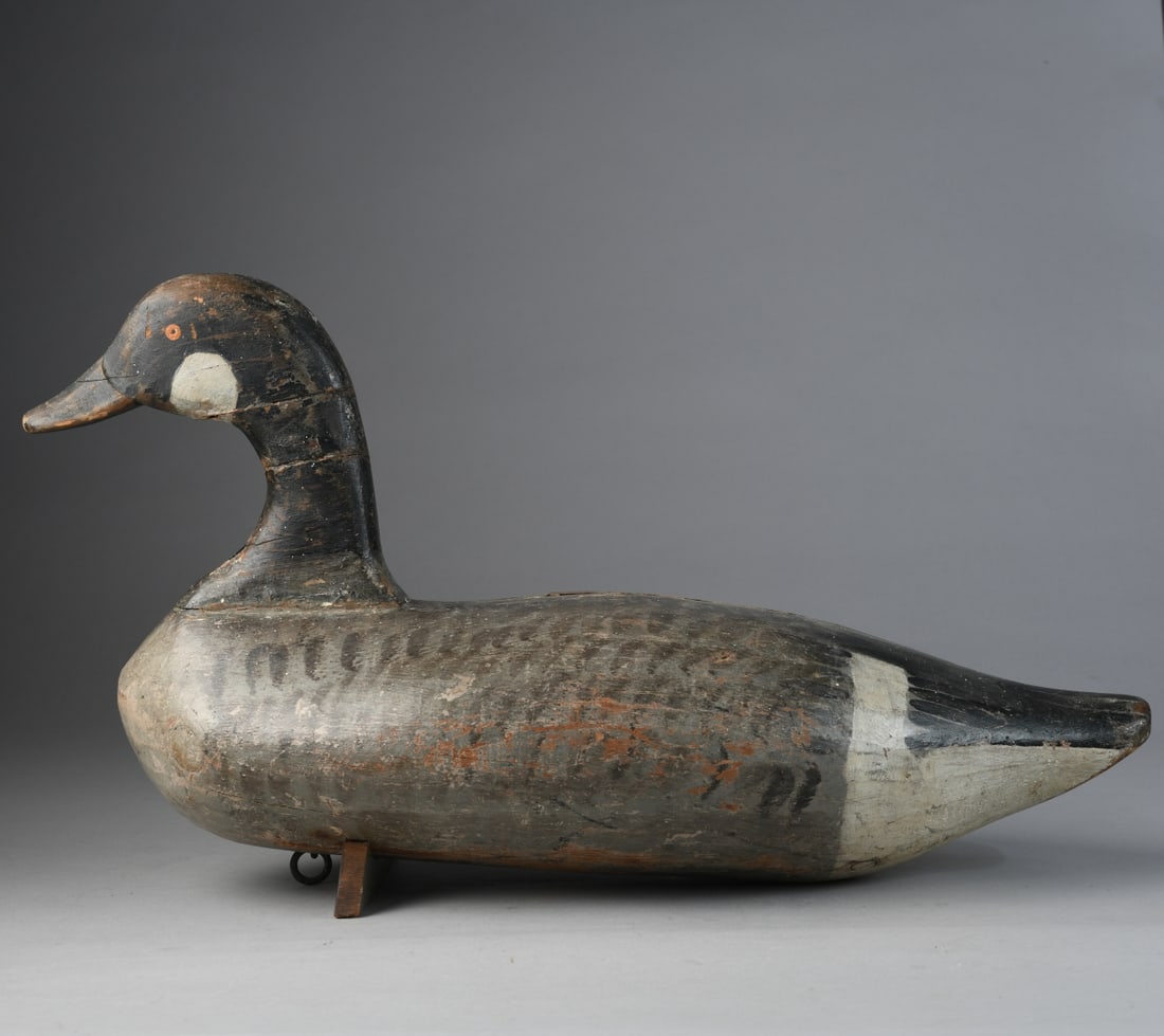Canada Goose Working Decoy: Original paint. Approx. 22" x 8 1/2" x 12". Our primary recommendation is to arrange shipping yourself using Blue Ridge Pack & Ship. Most bidders find this is the most economical route. Simply reach