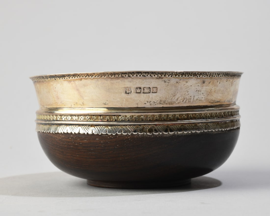 English Silver-Mounted Treen Bowl: By Thomas Bradbury & Sons (Sheffield), 1915, no monograms. H: approx. 2 3/8". Dia: approx. 4 5/8". Our primary recommendation is to arrange shipping yourself using Blue Ridge Pack & Ship. Most