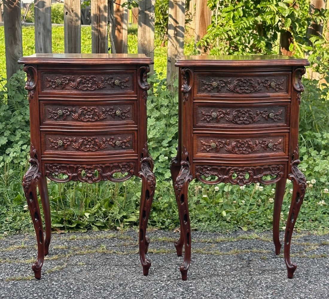 Pair Louis XV Style Bombe Nightstands: Matching pair featuring carved floral drawer fronts, cabriole legs, pierced aprons, and beautifully figured veneer tops. Dimensions approx. 29 1/2" x 17" x 12". Our primary recommendation is to arrang