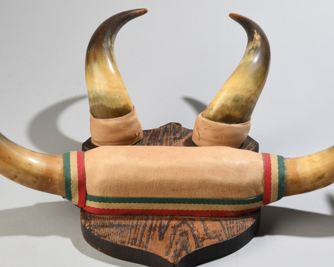 Horn Wall Mounted Hat Rack - 2