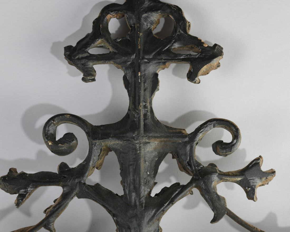 Neoclassical Style Wall Mirror - 9