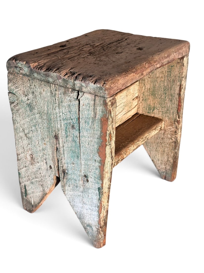 American Primitive Painted Step Stool - 7