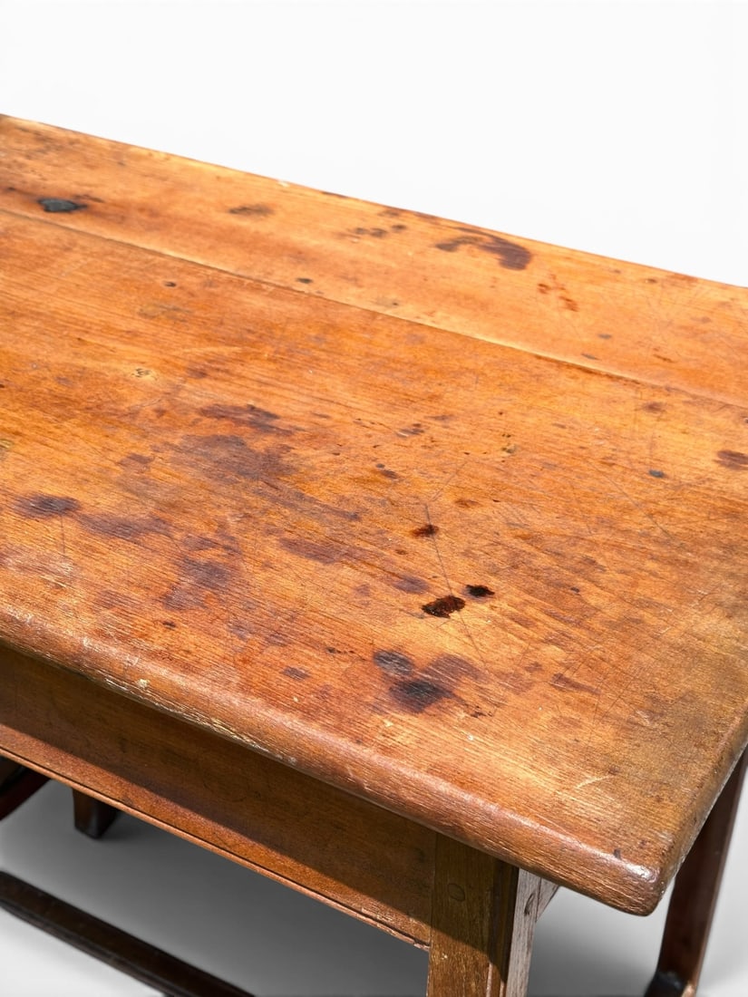 L 18th / E 19th C Cherry Work Table - 3