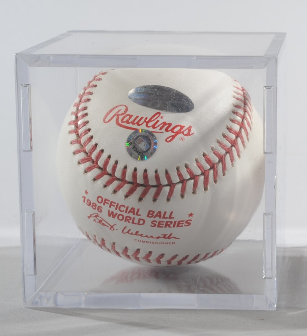 Gary Carter Signed Baseball - 2