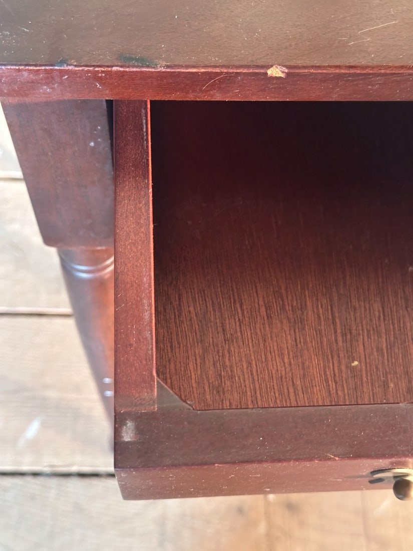Clore Cherry One Drawer Stand - 4