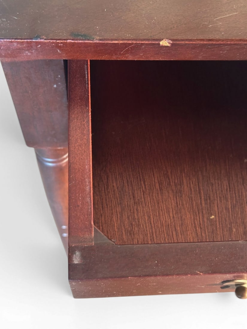 Clore Cherry One Drawer Stand - 5