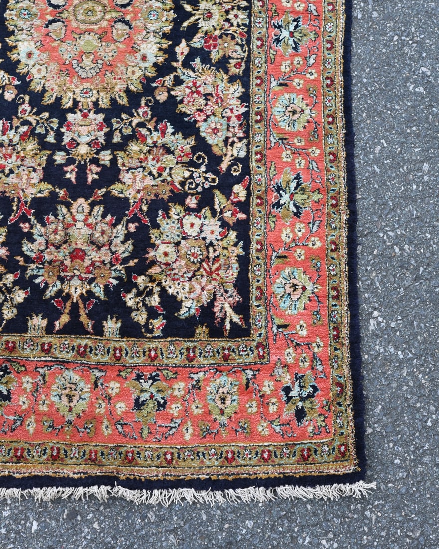 Kashan Style Rug - 4