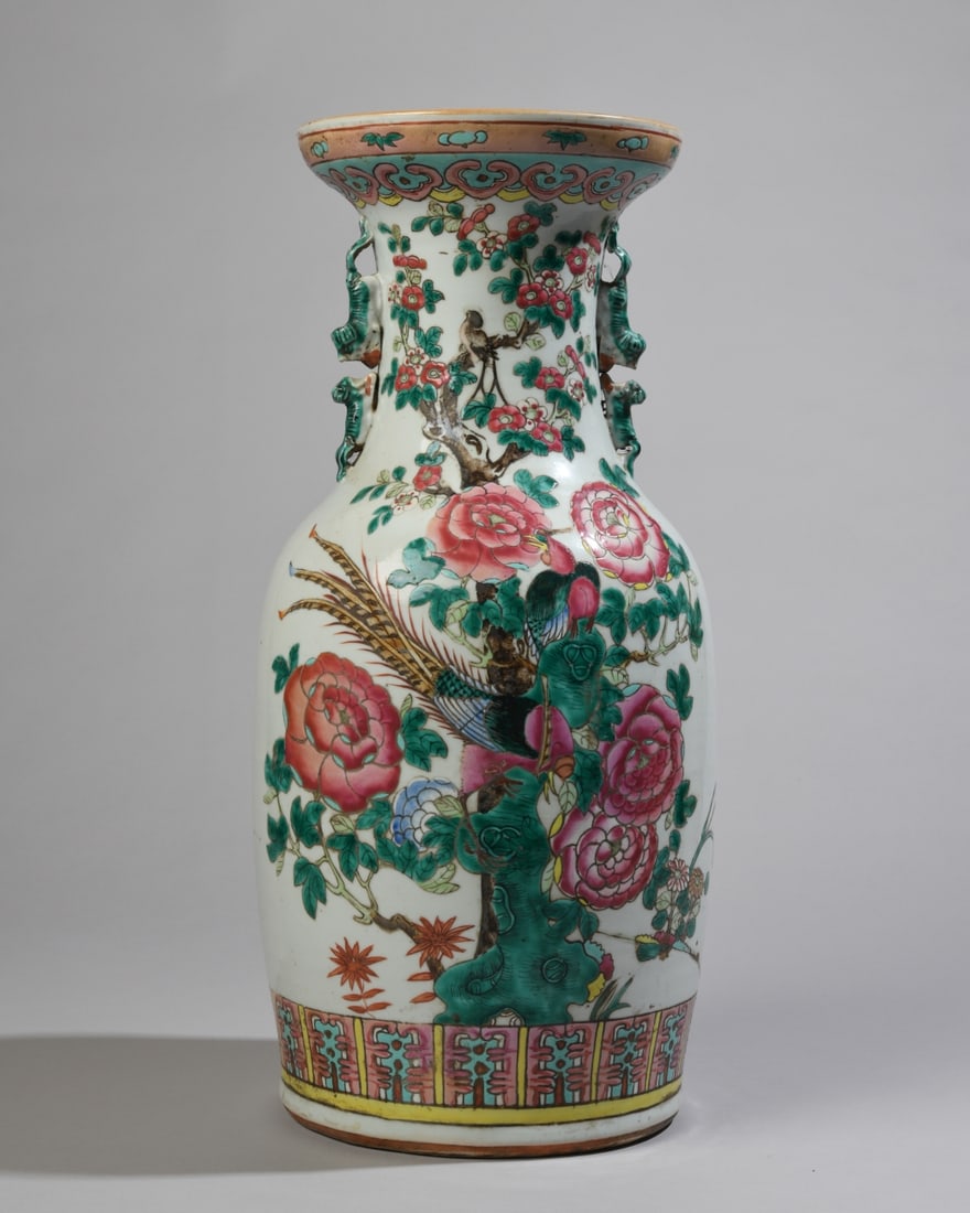 Chinese Famille Rose "100 Birds" Floor Vase: A baluster form porcelain vase with applied stylized chilong handles at the neck, hand painted in vibrant polychrome enamels. The body is decorated with the classic "100 Birds Paying Homage to the