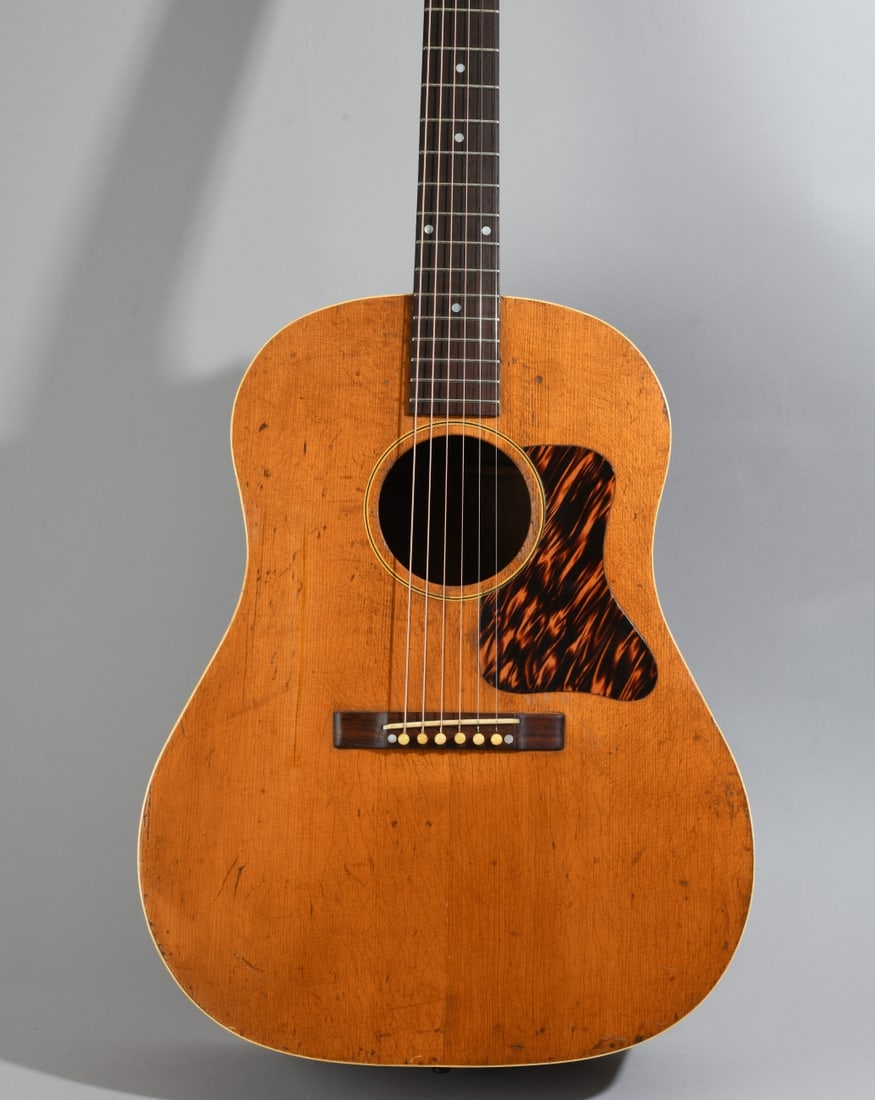 Pre-War Gibson J-35 Acoustic Guitar - 3