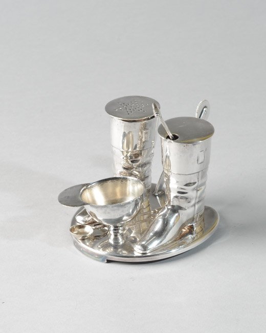 Unusual Silverplated Hunt-Themed Condiment Set (1 of 10)