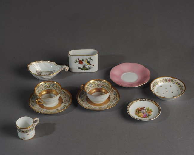 Lot of Small Porcelain Pieces (1 of 4)