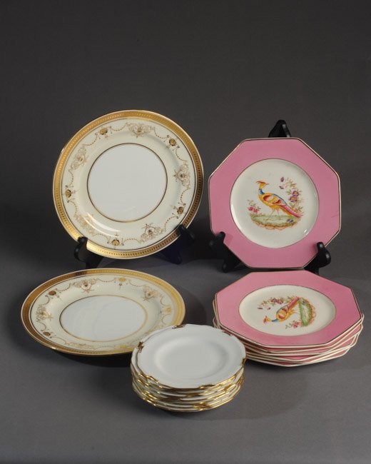 Lot of Porcelain Table Ware (1 of 8)