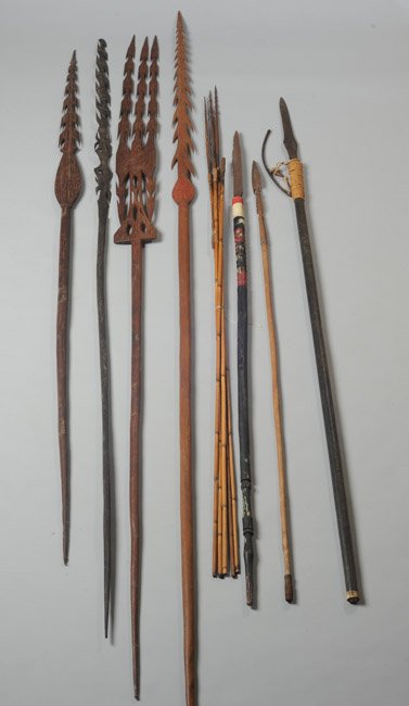 Lot of 12 Papua New Guinea Spears (1 of 6)