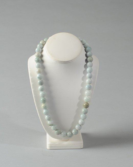 Chinese Carved Jade Bead Necklace (1 of 4)